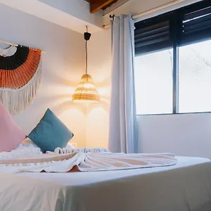 Bed & Breakfast Luum Casa Manila