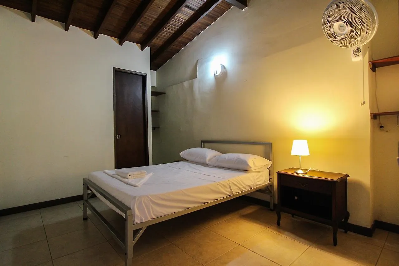 Bed & Breakfast Guest House Poblado Medellin